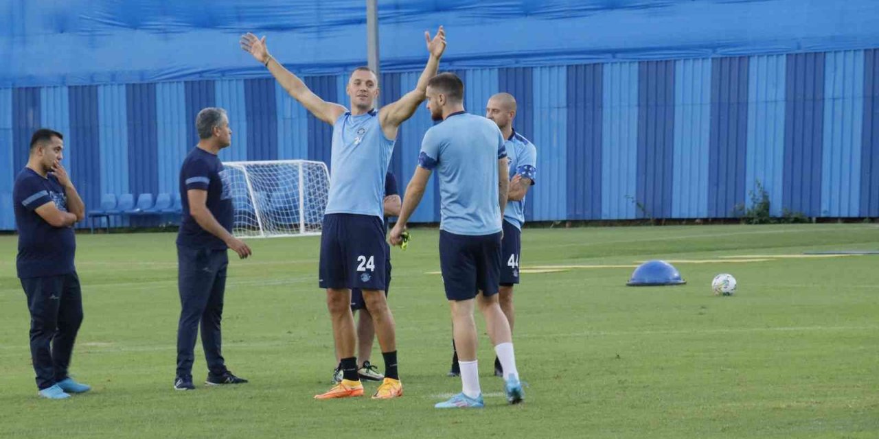 Adana Demirspor, Artem Dzyuba’ın sözleşmesini feshetti