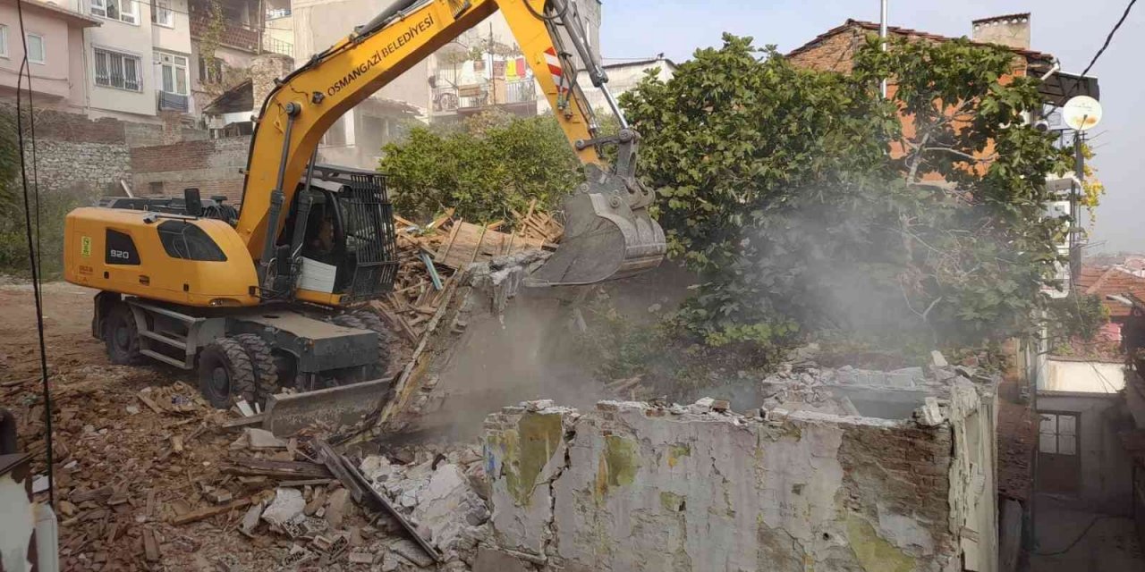 Osmangazi’den nefes aldıran yıkım