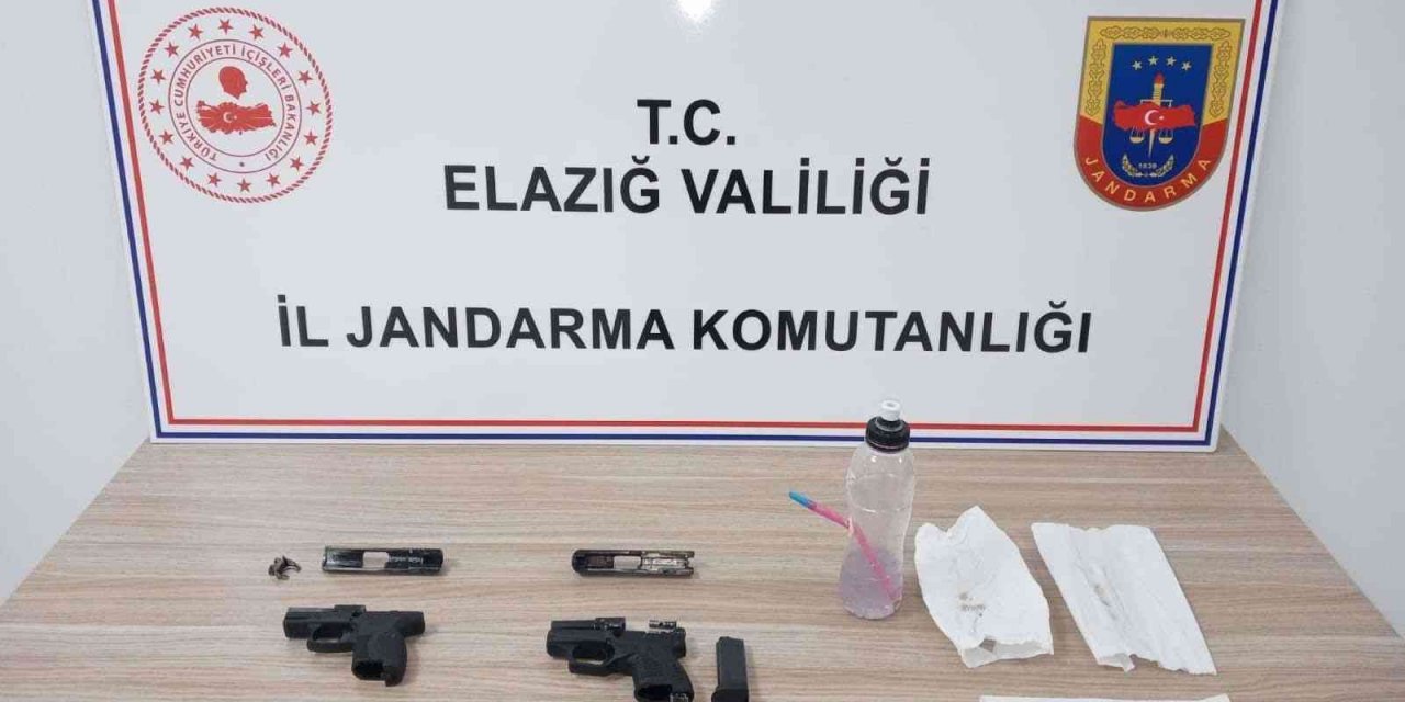 Elazığ’da ruhsatsız silah ele geçirildi