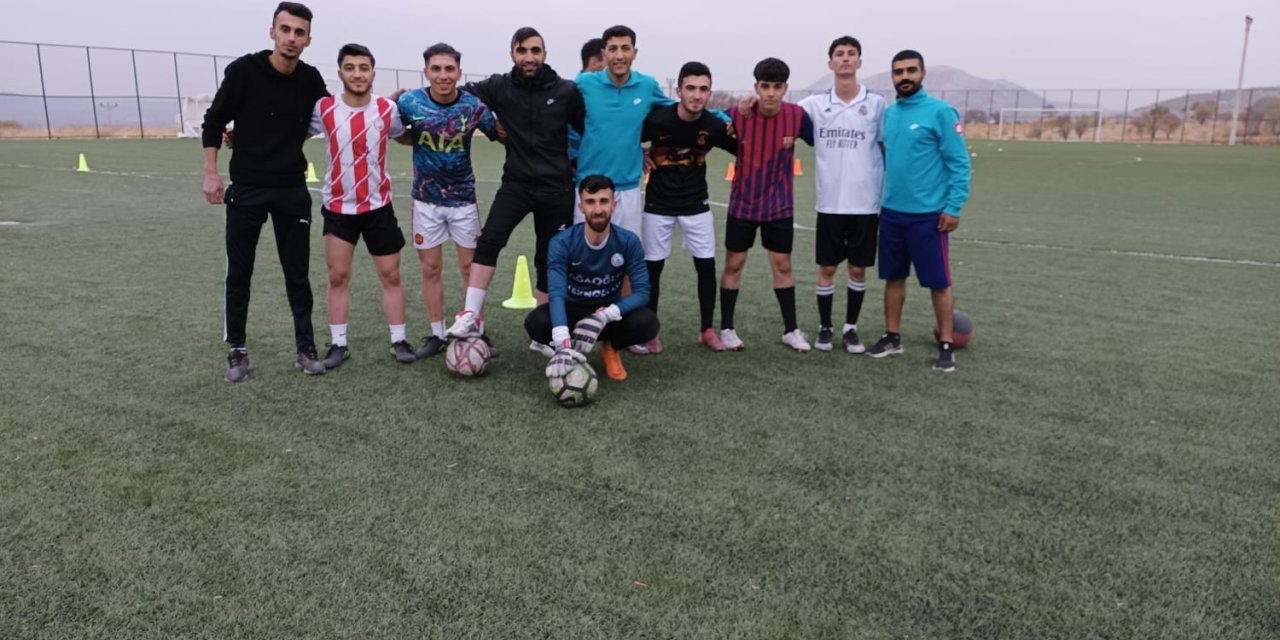 Dicle Belediyespor idmanlara başladı