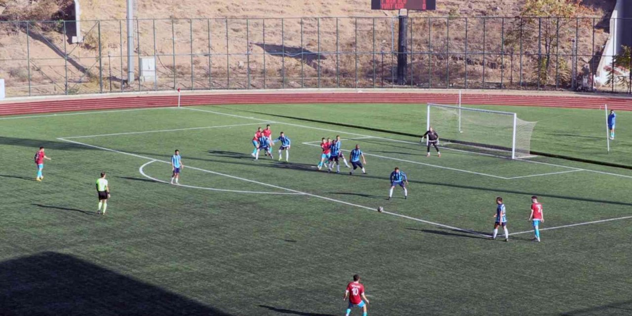 Yenimahalle Belediyespor, galibiyete doymuyor