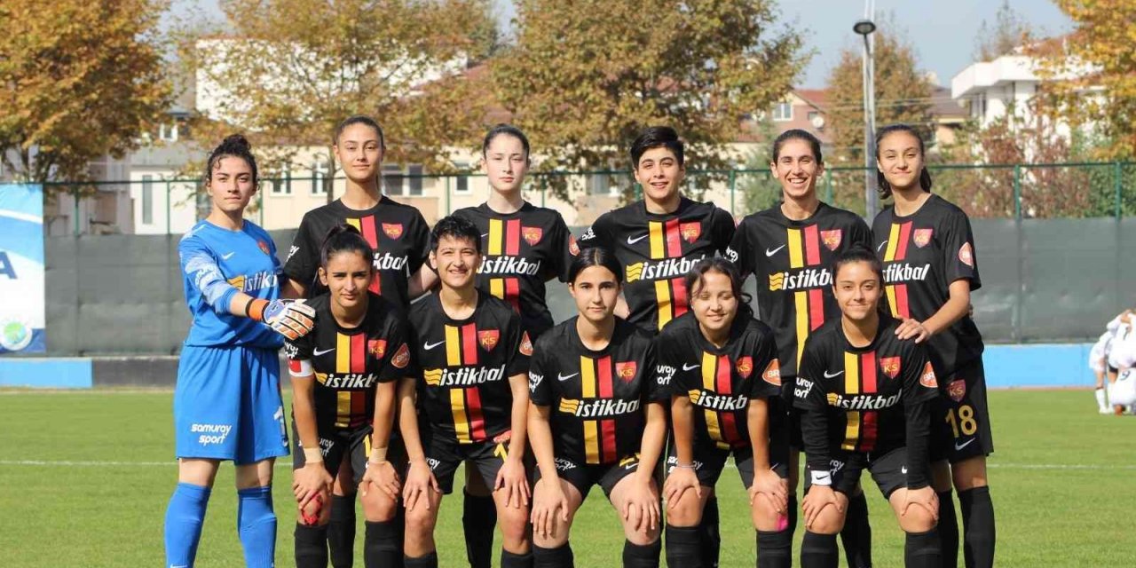 Kadınlar 1. Lig: Sakarya Kadın FK: 2- Kayseri Kadın FK:2