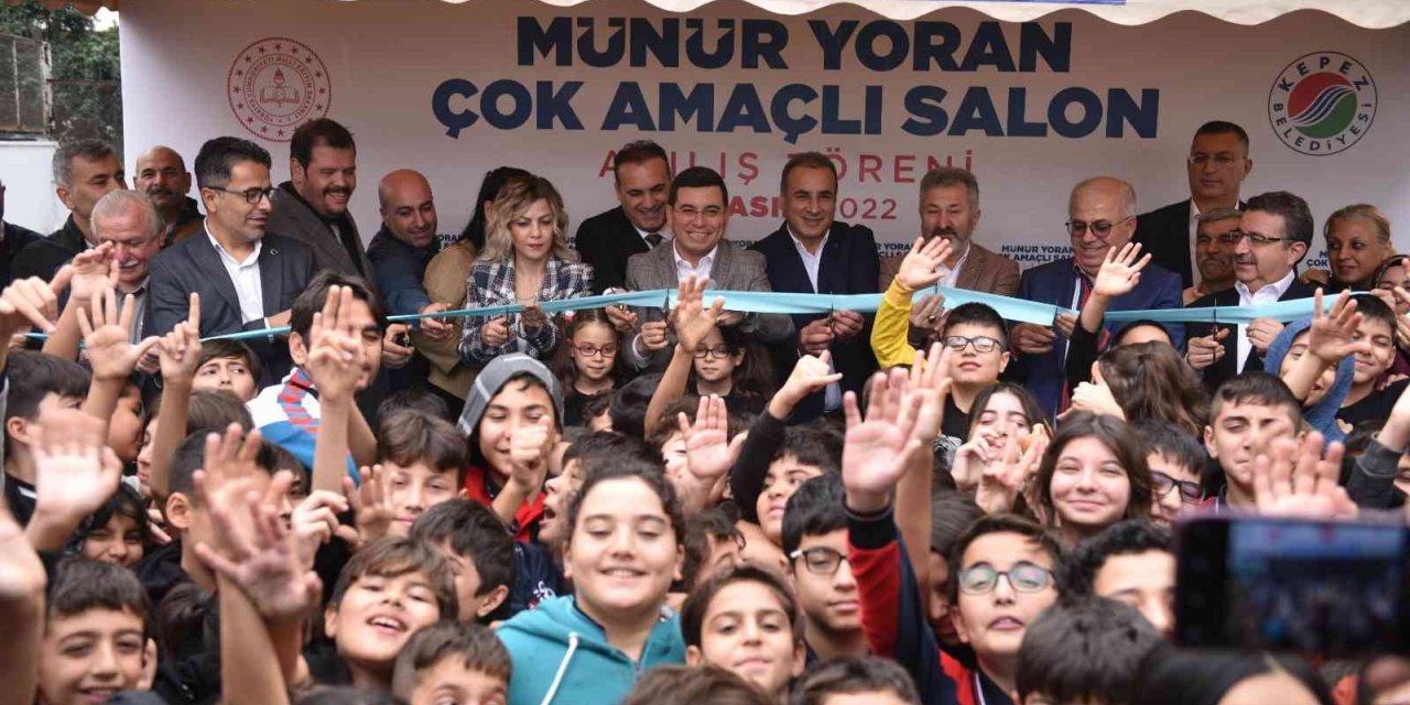 Kepez’den Namık Kemal Ortaokulu’na çok amaçlı salon