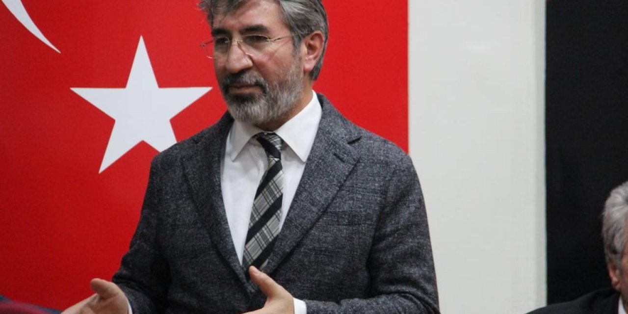 Varan çifti İdlib’te Gümüşhane Mahallesi kuruyor