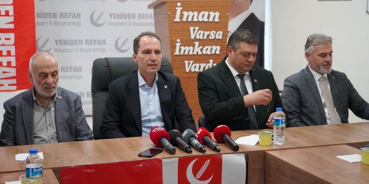 Yeniden Refah Partisi Lideri Erbakan: "65 bine yakın katılım Türk siyasetinde görülmemiş bir olaydır"