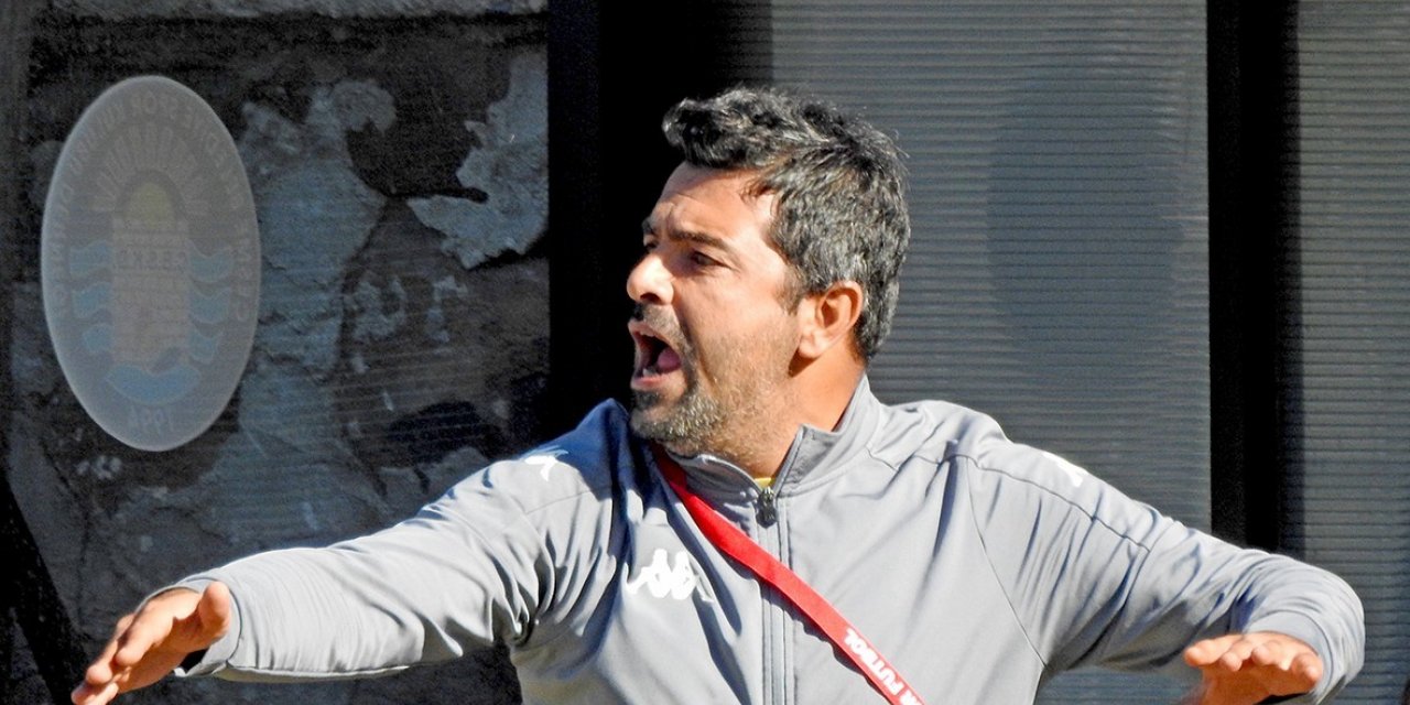 Çeşme Belediyespor, Teknik Direktör Karatepe ile yollarını ayırdı