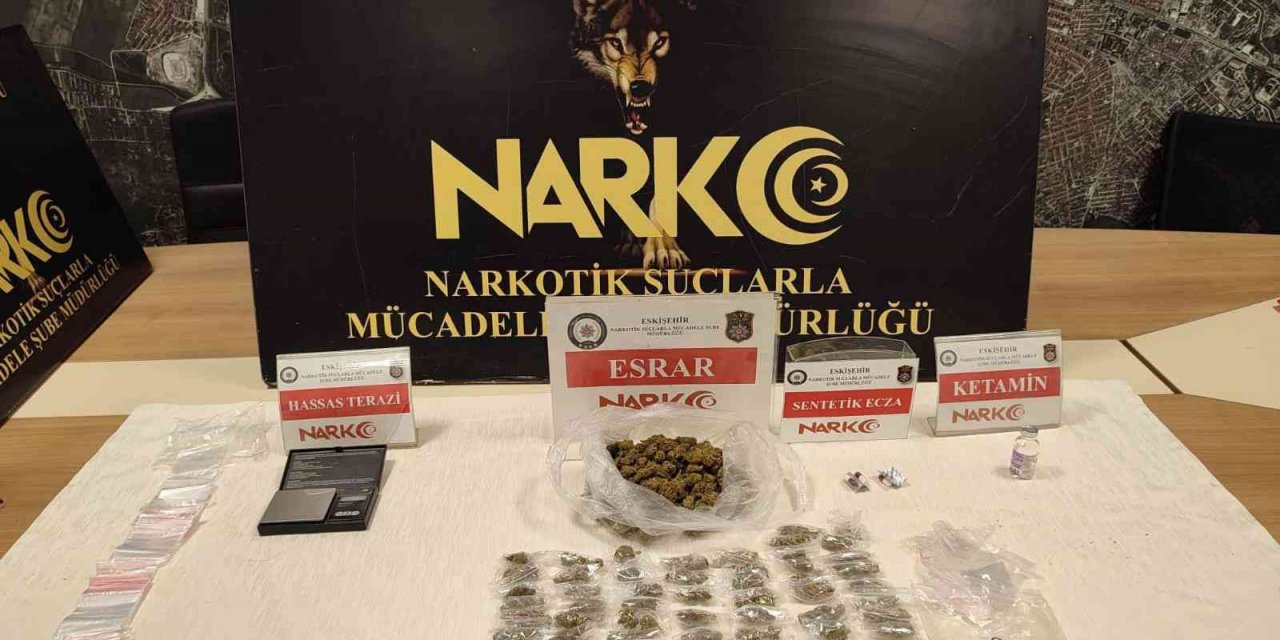 Torbacı operasyonunda bir miktar uyuşturucu madde ele geçirildi