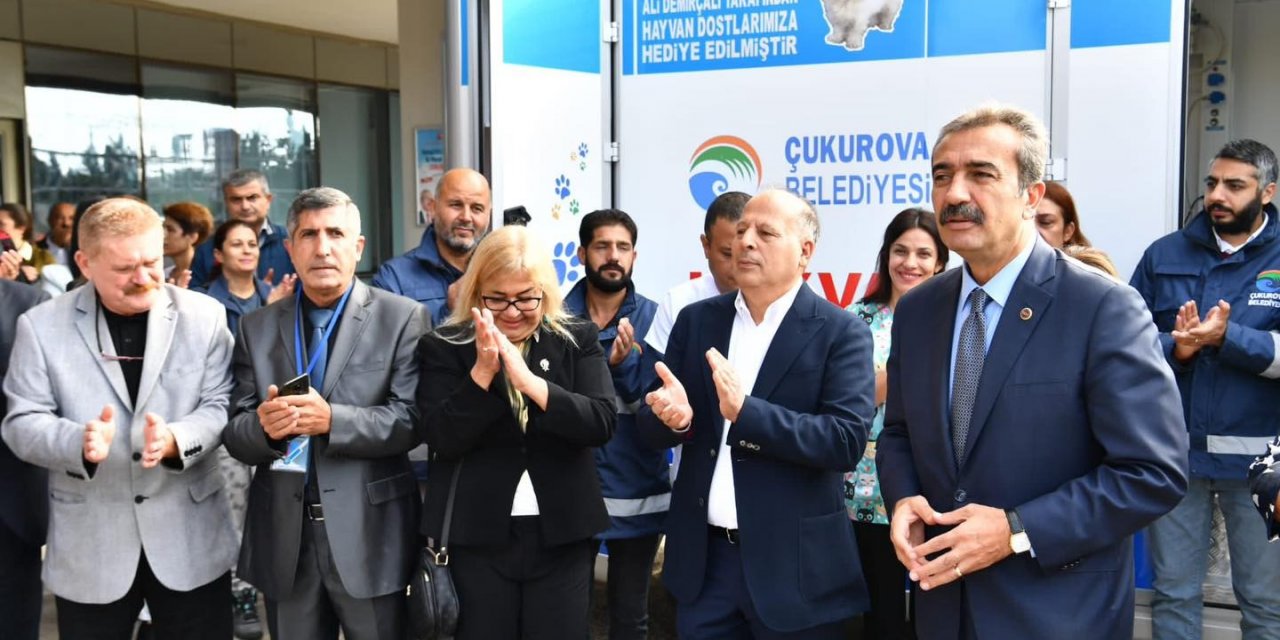 Sokak hayvanlarına ambulans hizmeti