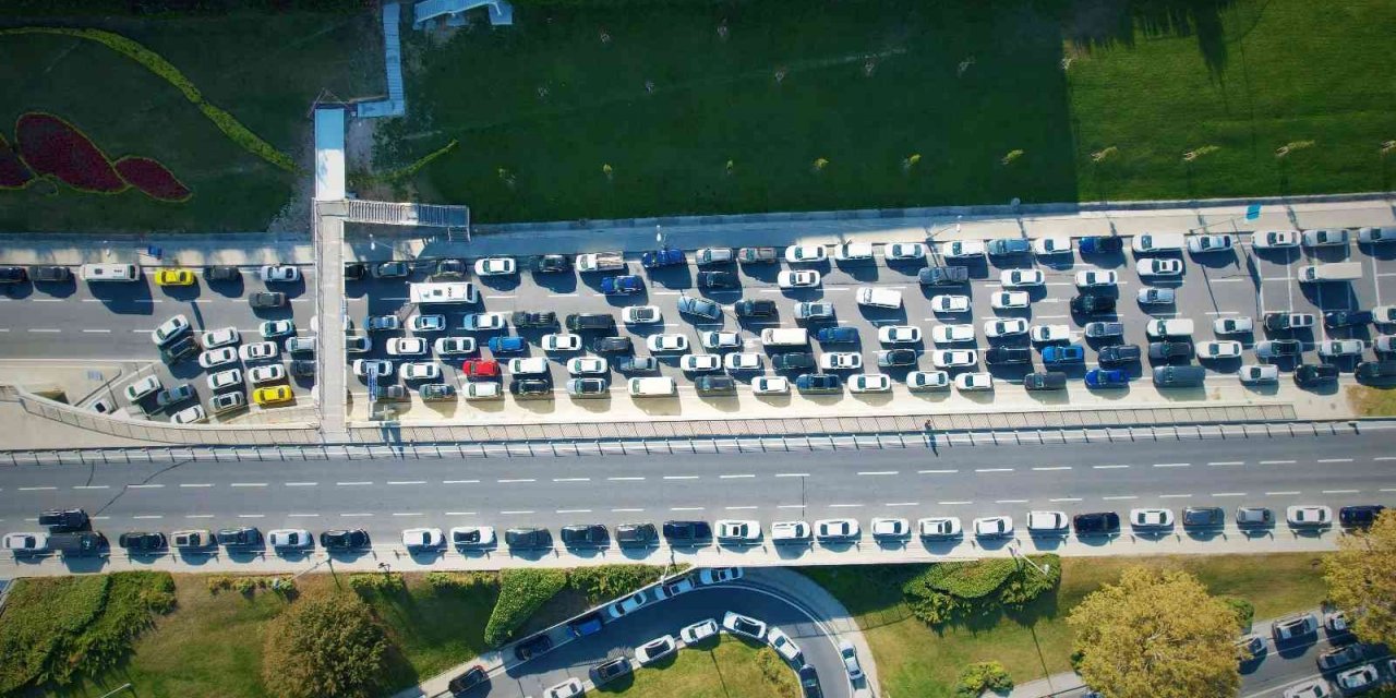 İstanbul trafiğinde seçim yoğunluğu