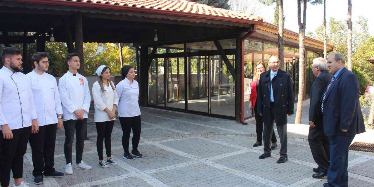 BŞEÜ senato toplantısını Osmaneli’nde yaptı