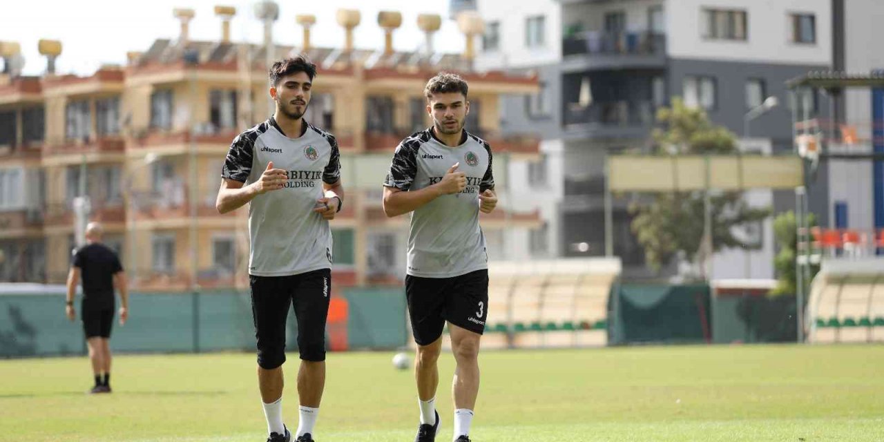 Alanyaspor, Adana Demirspor maçı hazırlıklarına başladı