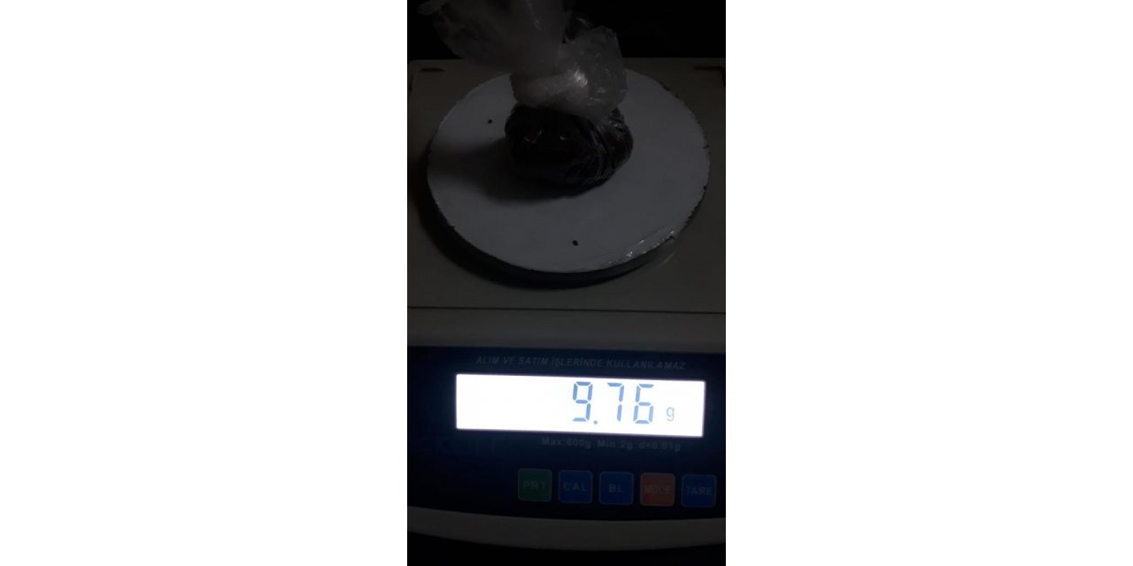 Şüpheli şahsın üst aramasında uyuşturucu madde bulundu