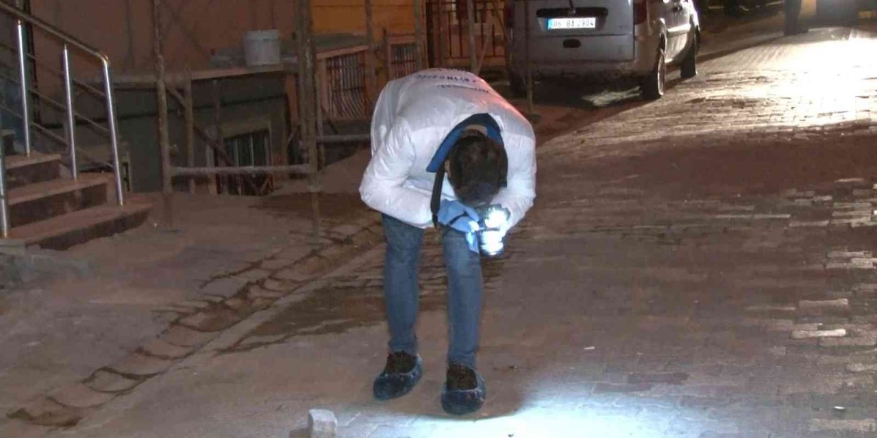 Esenyurt’ta komşular arasında silahlı kavga çıktı: 1 yaralı