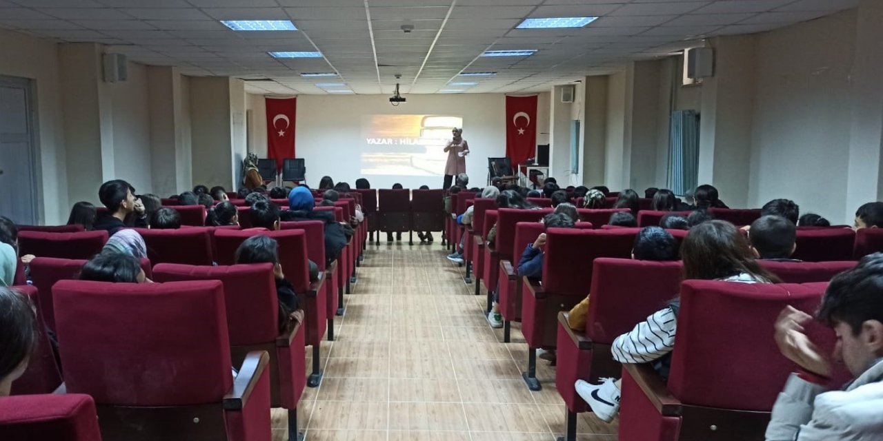 Kahta’da yazar öğrenci buluşması