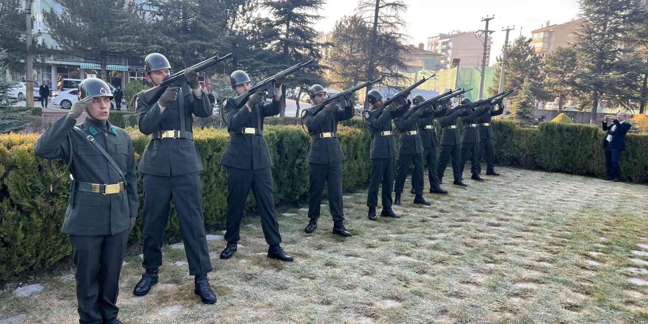 Atatürk’ü anma etkinlikleri başladı