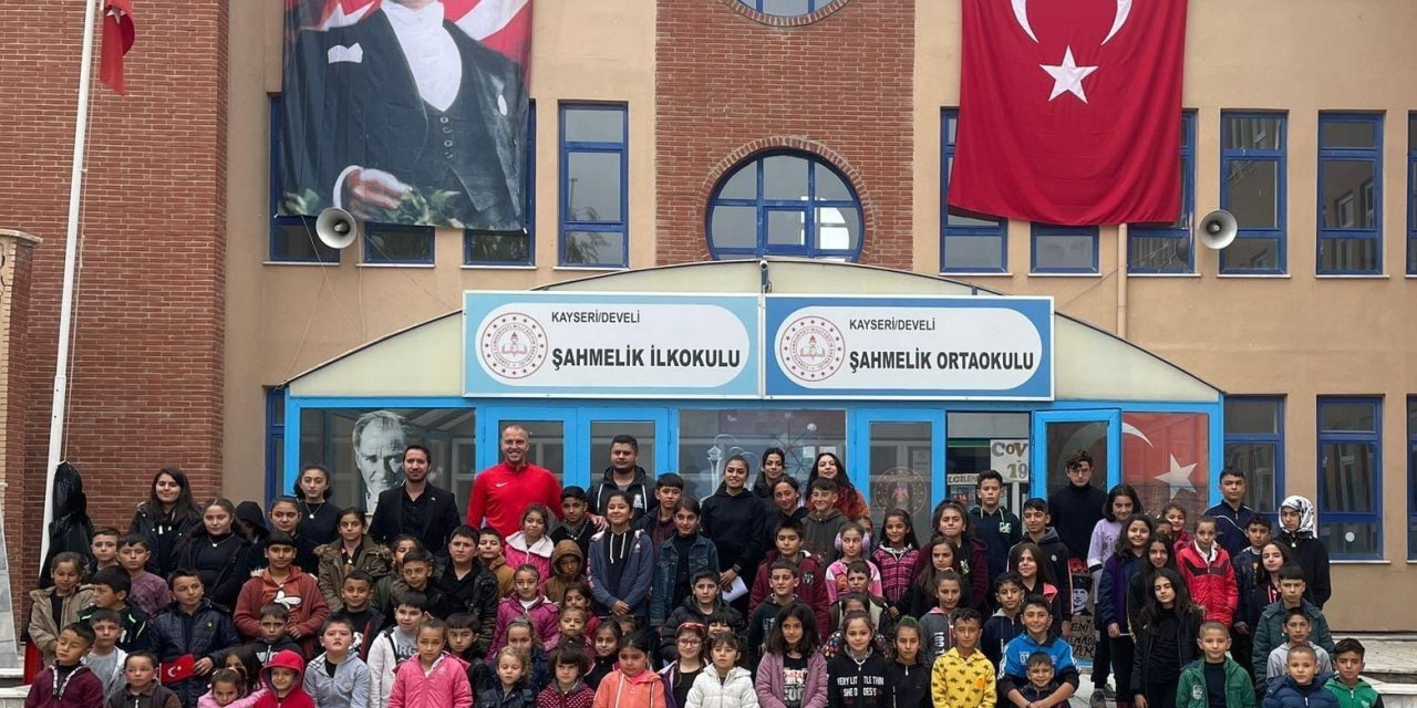 Şahmelik Köyünde ’Spor yap, zinde kal’ Etkinliği Düzenlendi