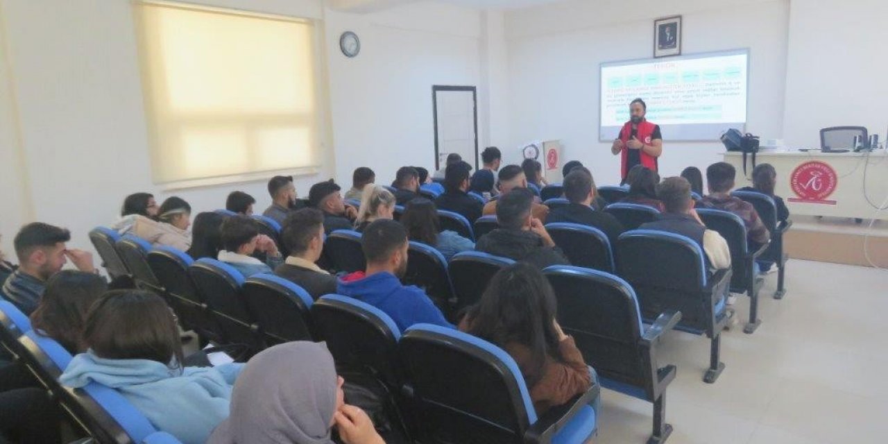 NEVÜ Kozaklı MYO’da ‘El Ele Güvenli Geleceğe’ konulu konferans