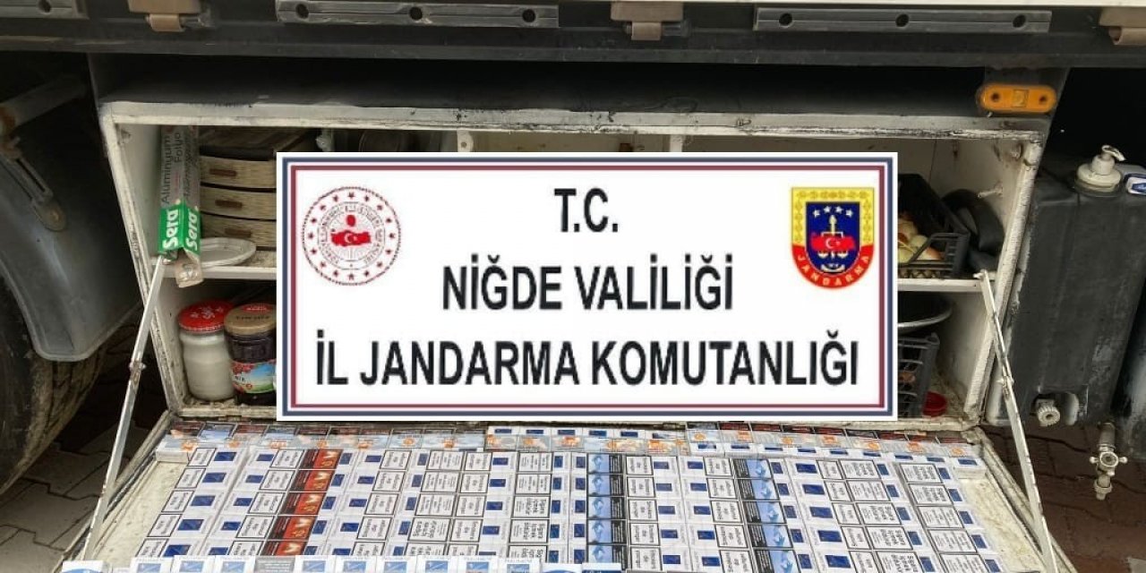 Sigara kaçakçıları yol kontrolünde yakayı ele verdi