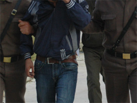 Adana'da KPSS operasyonu: 45 gözaltı!