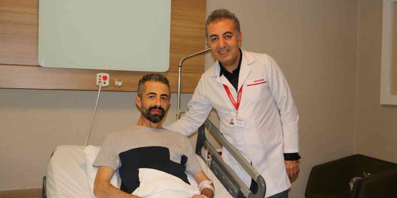 Mide şikayeti üzerine hastaneye gitti, böbreğinde 60 santim kist çıktı