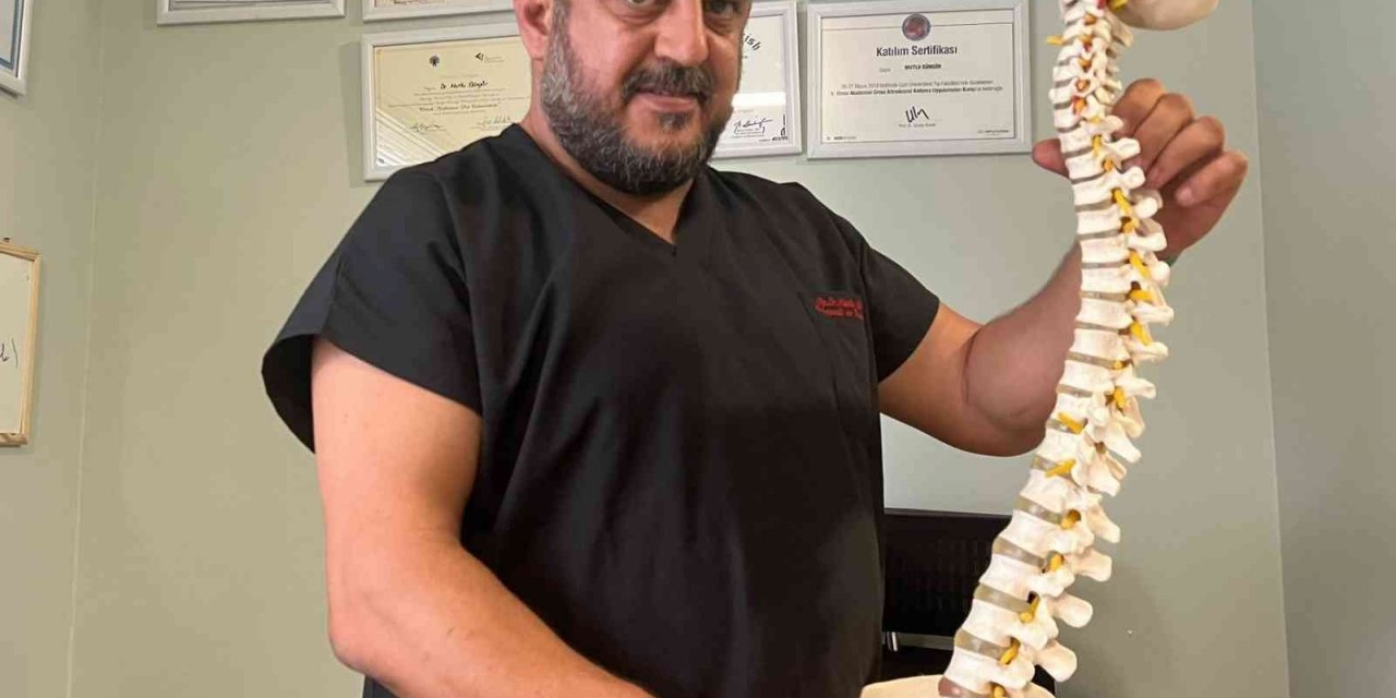 Zeytin hasat sezonu öncesi sağlıkçılardan yamaç arazilerde çalışanlara uyarı