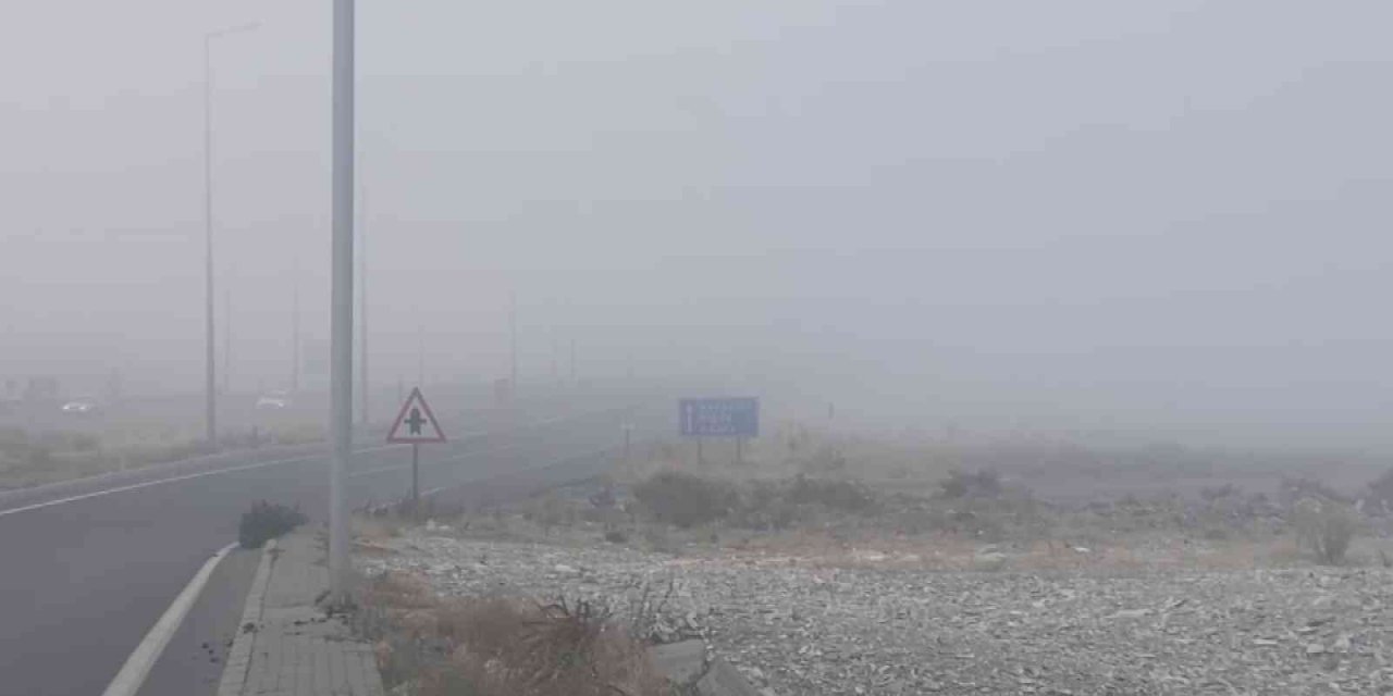 Kayseri’de sis etkili oldu