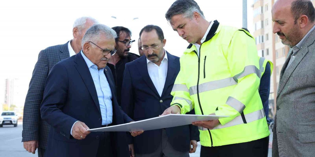Büyükkılıç’tan Sivas Bulvarı’nı Kocasinan Bulvarı’na bağlayacak yolda inceleme