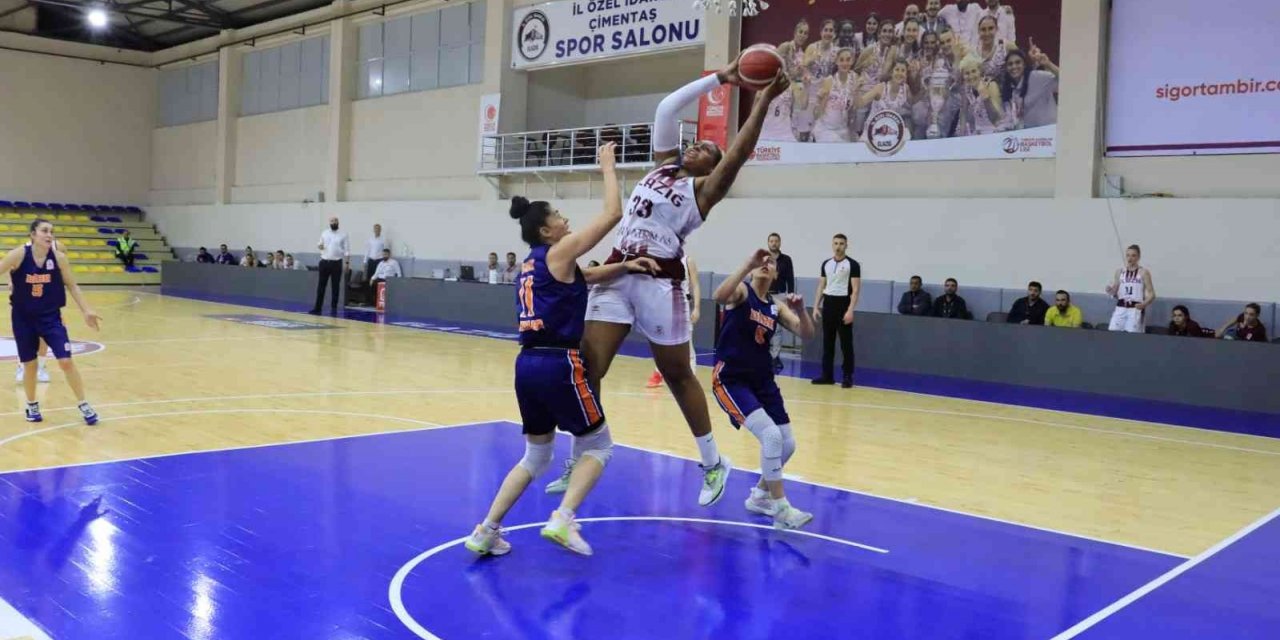 Elazığ Basketbol evinde, Elazığ İl Özel İdare deplasmanda puan mücadelesi verecek