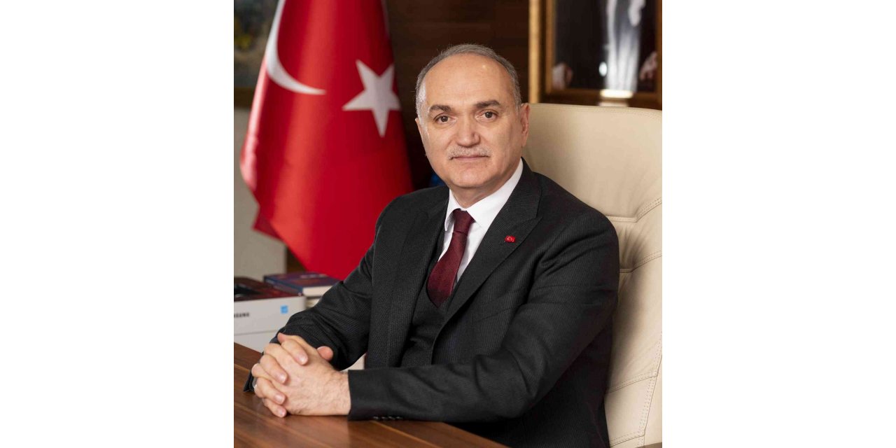 Başkan Özlü “Düzce yatay mimarinin en güzel örneğidir”