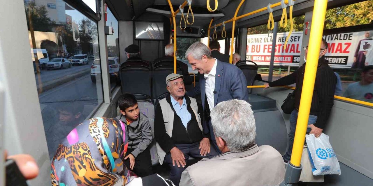 Tahmazoğlu belediye otobüsü ile yolculuk yaptı