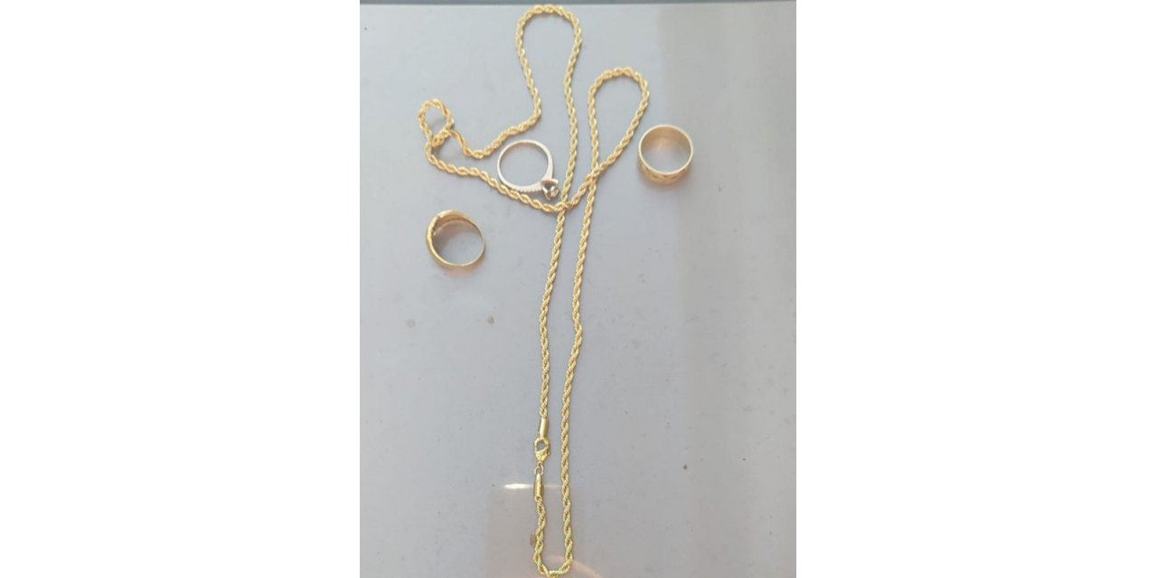 Çalınan 60 bin liralık ziynet eşyası sahibine teslim edildi