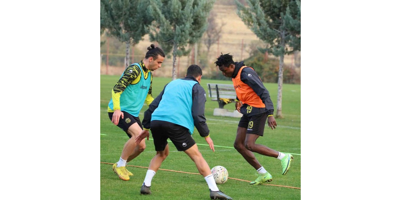 Yeni Malatyaspor Boluspor maçı hazırlıklarını tamamladı