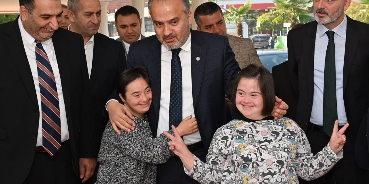 ‘Gezen Kantin’ okullarda