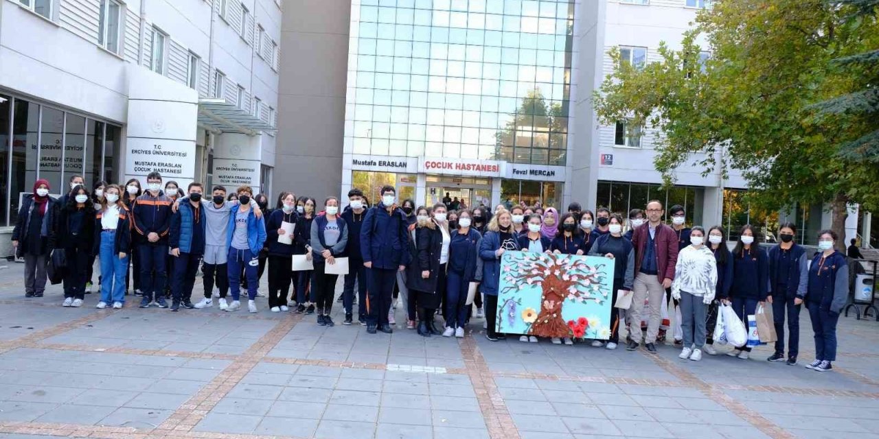 Tekden Fen ve Anadolu Lisesi öğrencilerinden anlamlı ziyaret