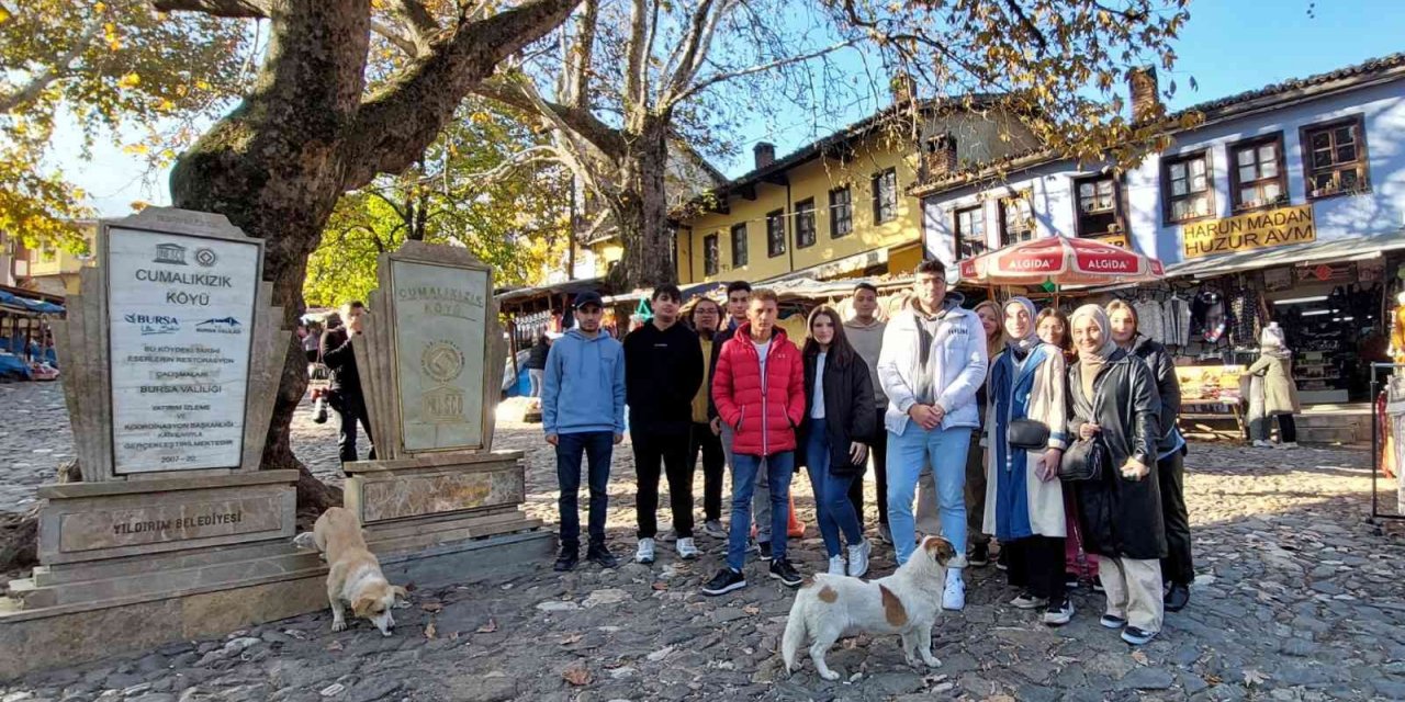 Gençlik, Bursa’da yollarda