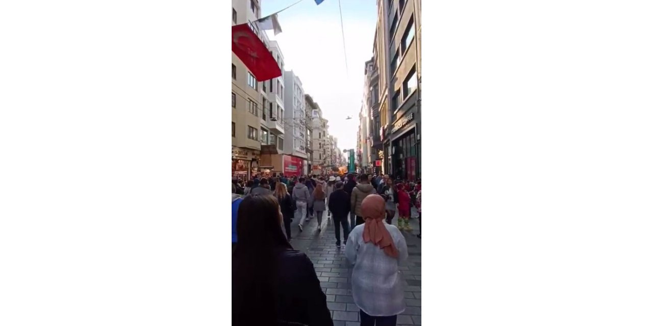 İstiklal Caddesi’ndeki patlama anı kamerada