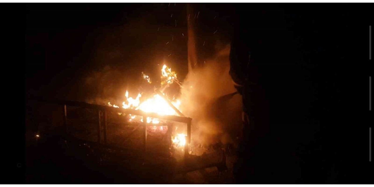 Malatya’da çatı yangını korkuttu