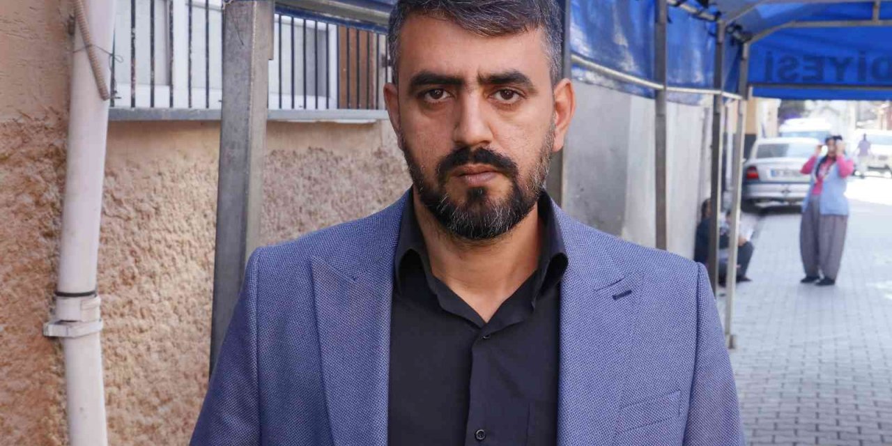 Kızıyla teröre kurban giden babanın taziye evinde teröre lanet