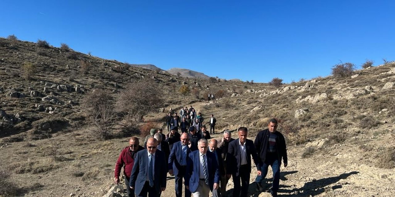 Yayla sakinlerini sevindiren yol haberi