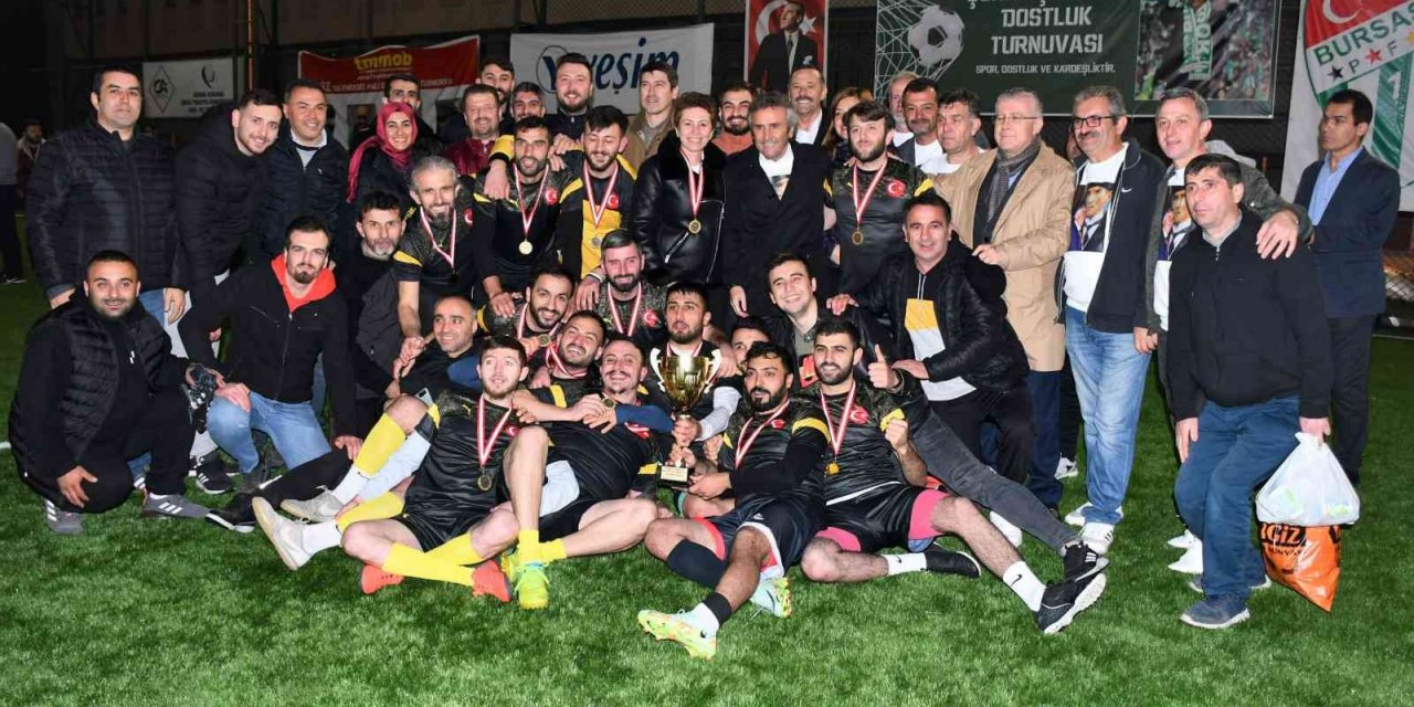 Şükrü Şankaya Dostluk Turnuvası’nda kupalar sahiplerini buldu
