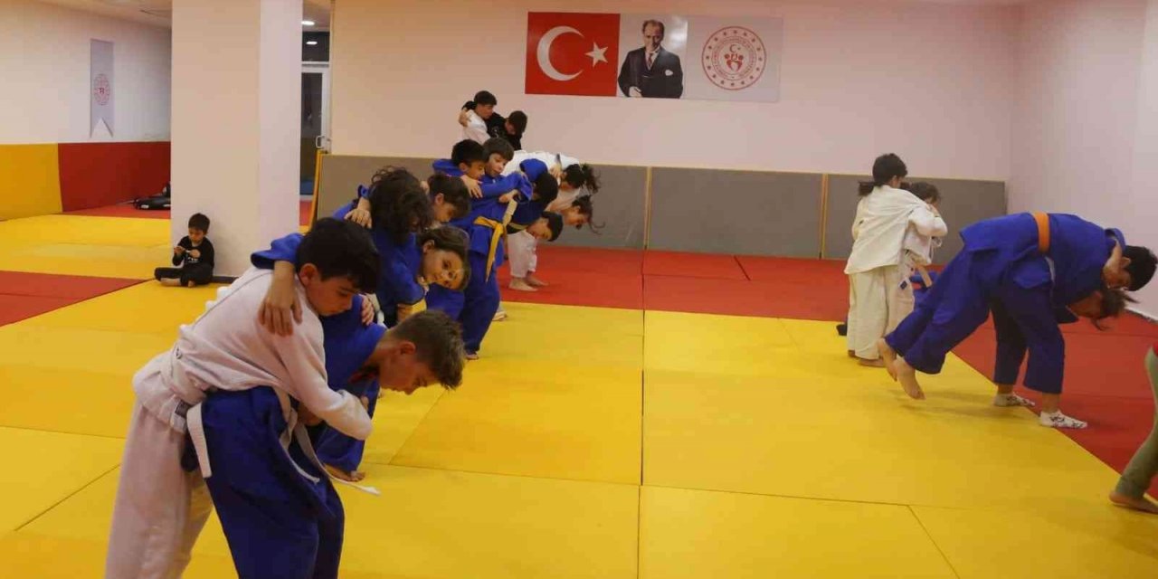 Yeni Ordu Stadyumu Ordu’nun yaşam merkezi oldu