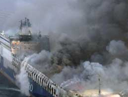 Gemide korkunç yangın: 200 ölü