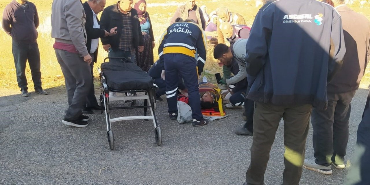 Şarampole yuvarlanan otomobildeki 5 kişi yaralandı