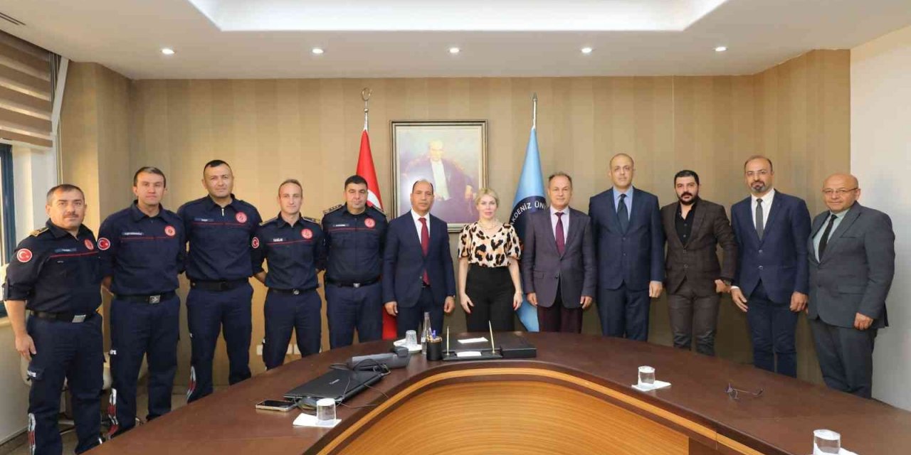 Yangınlarla mücadelede AÜ ile büyükşehirin 25 yıllık iş birliği