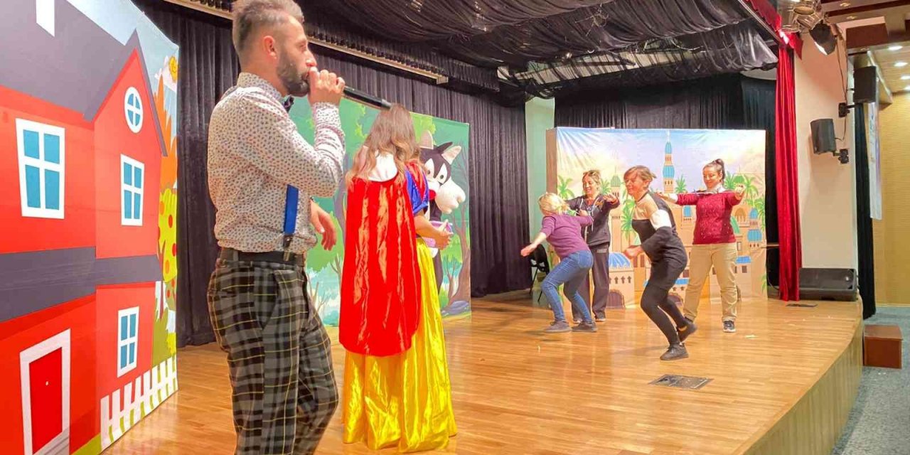 Sincan Belediyesinden ara tatilde çocuklara tiyatro gösterileri