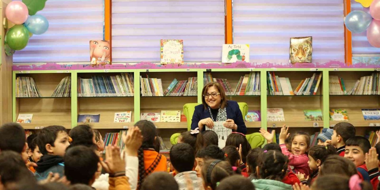 Büyükşehir, eğitici atölye çalışmalarıyla öğrencilere keyifli tatil imkanı sunuyor