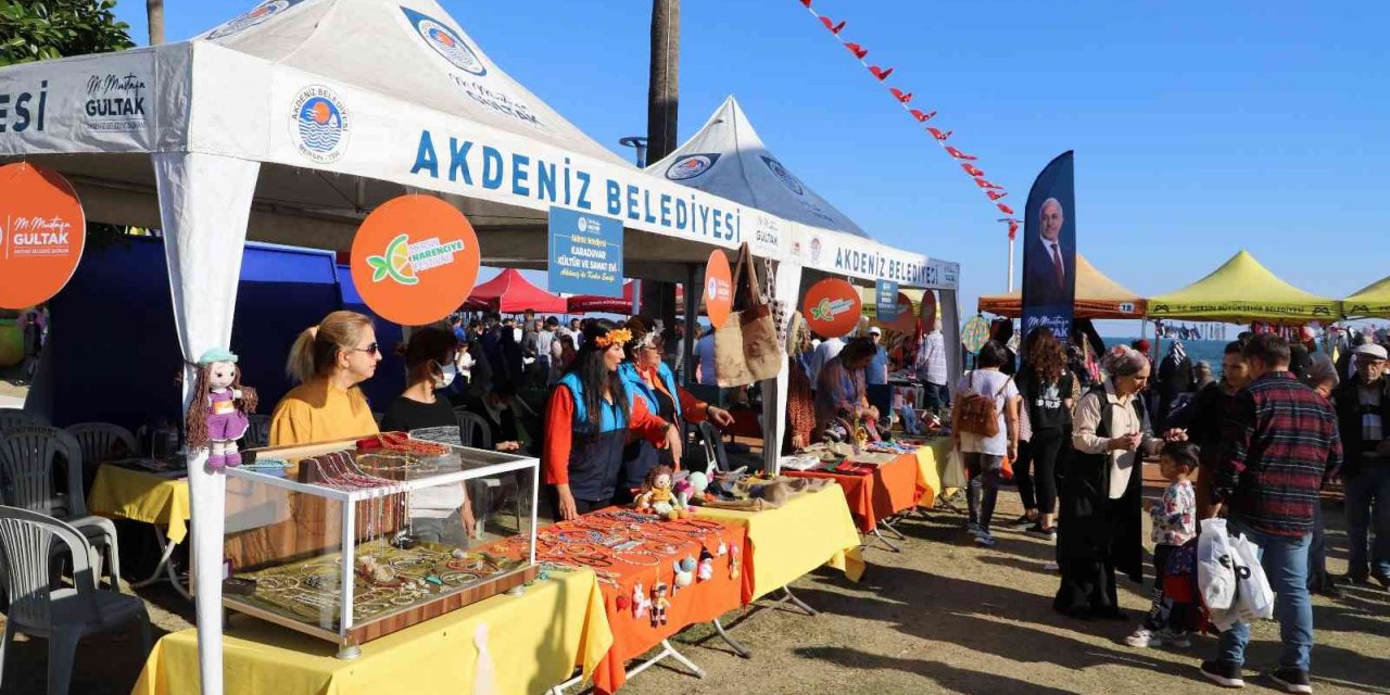 Akdeniz Belediyesi, festival konuklarının ilgi odağı oldu