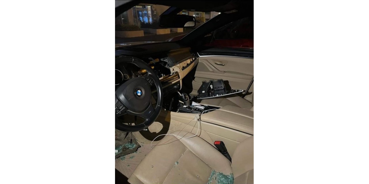 Esenyurt’ta site güvenliğinin gözü önünde gösterge paneli hırsızlığı