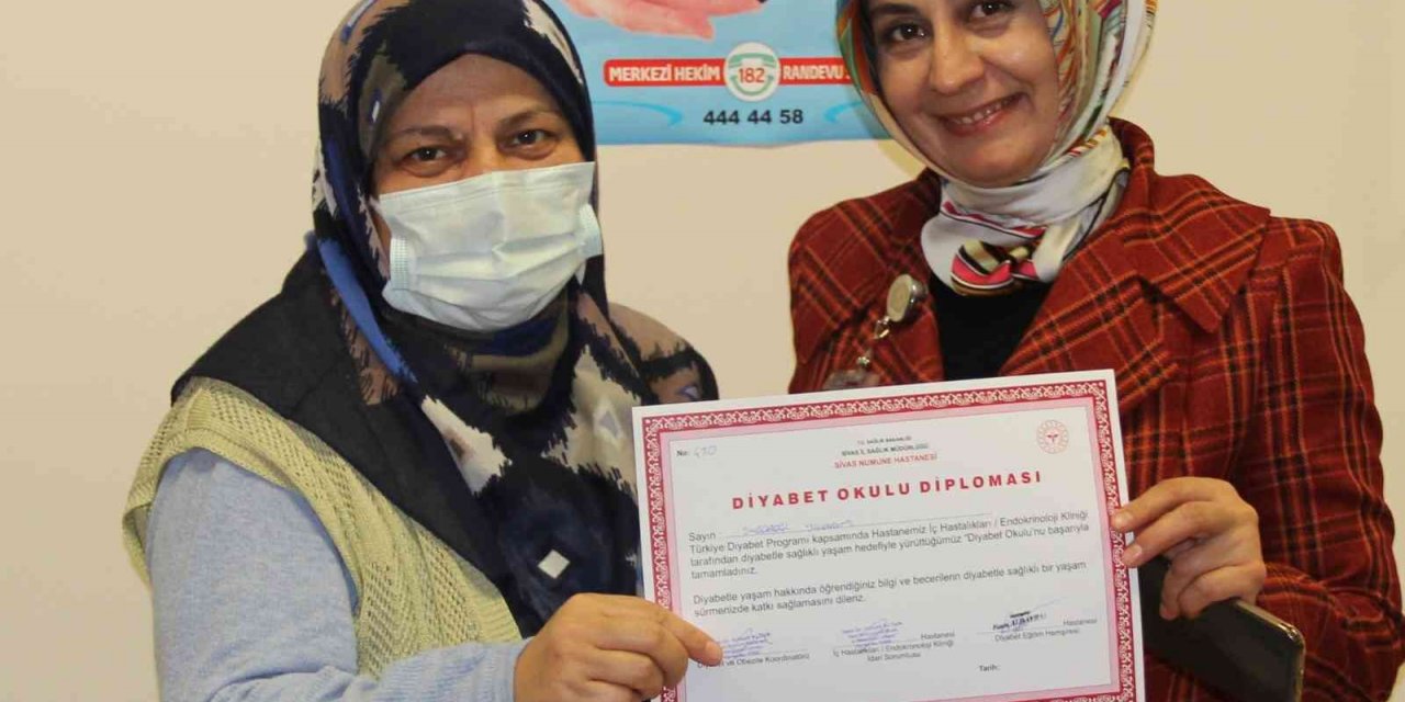 Diyabet Okulu mezunlarını verdi