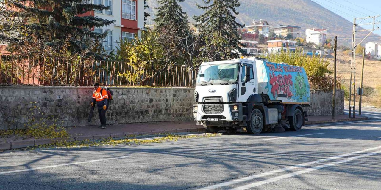 Talas Genelinde Sonbahar Temizliği